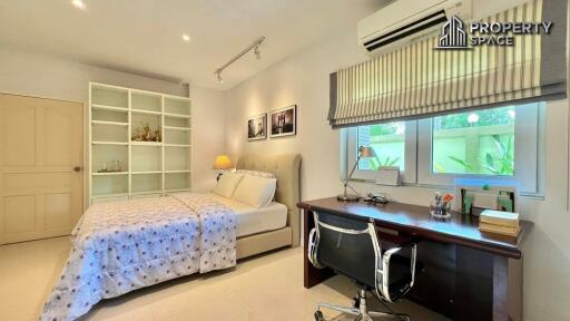 2 Bedroom In VN Residence 2 In Pratamnak Pattaya For Sale