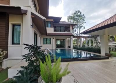 House for Sale in Chiang Mai - Traditional Lanna Style, 5 Bed, 6 Bath 17.6M THB