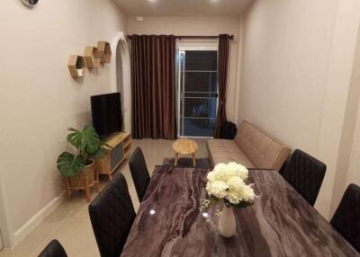 Townhouse For Sale In Nong Phueng