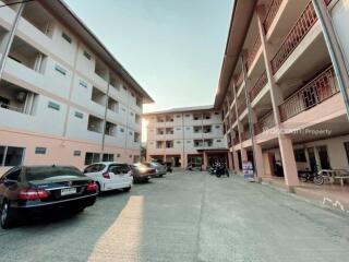 Dormitory for sale, 4 floors, 2 buildings, 150 rooms (fully rented), near Maejo University.