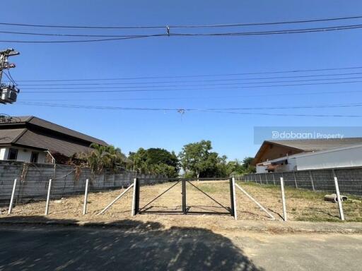 Beautiful land near the city, 214 sq m., not including growing land. Near Charoen Charoen Market