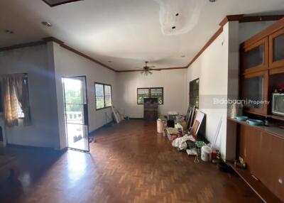 1-story detached house, 2 bedrooms, 2 bathrooms, near Big C Supercenter Hang Dong 2.