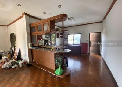 1-story detached house, 2 bedrooms, 2 bathrooms, near Big C Supercenter Hang Dong 2.