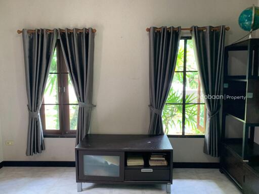 One and a half storey house, resort style, 2 bedrooms, 3 bathrooms, San Kamphaeng area.