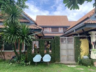 One and a half storey house, resort style, 2 bedrooms, 3 bathrooms, San Kamphaeng area.