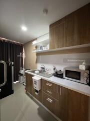 Condominium 1 bedroom, 1 bathroom, Ruamchok area, near Payap International.