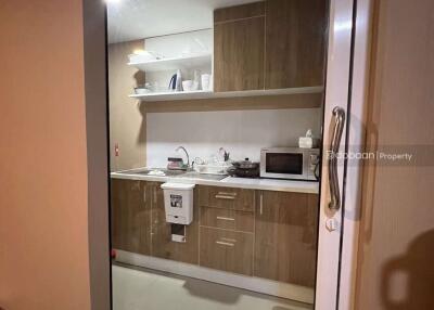 Condominium 1 bedroom, 1 bathroom, Ruamchok area, near Payap International.