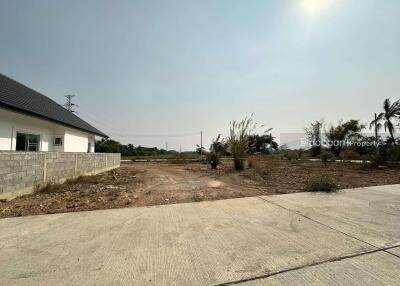 Beautiful 114 sq. wah land plot in the San Sai area, near Okajoo Shop.