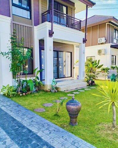 Detached house, 2 floors, 4 bedrooms, 4 bathrooms, in San Kamphaeng area.