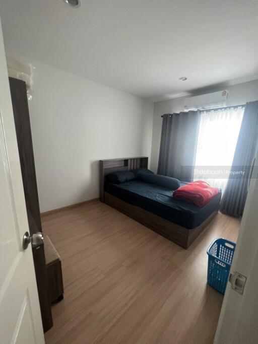 2-story townhome, 3 bedrooms, 2 bathrooms, near Nong Hoi Market.