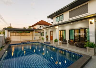 A two-story detached house with three bedrooms and four bathrooms located in the Hang Dong area, near Kad Farang.