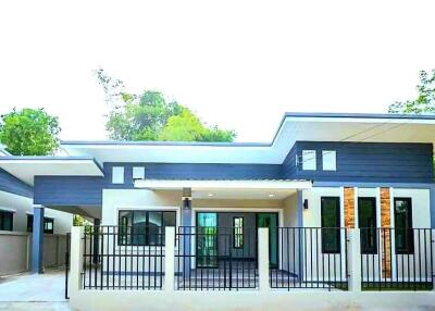 Single-story modern-style house with 2 bedrooms and 2 bathrooms.