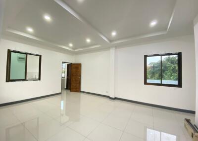 Single-story modern minimalist-style house with 3 bedrooms and 2 bathrooms.