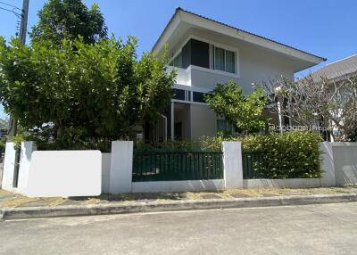 Single House 2 Floors, 3 Bedrooms, 3 Bathrooms, Near Central Festival Chiang Mai