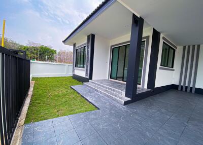 A single-story, contemporary style house with 3 bedrooms and 2 bathrooms in the San Sai zone, near Mae Jo University.