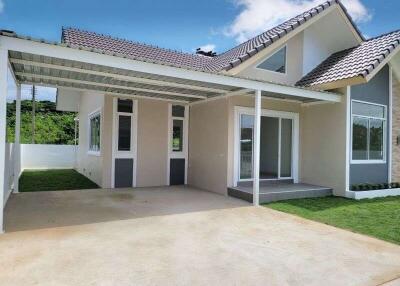 One-story detached house, Nordic style, 3 bedrooms, 2 bathrooms, Saraphi zone.