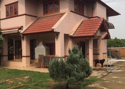 Single house at this time, 4 bedrooms, 3 bathrooms, Saraphi zone.