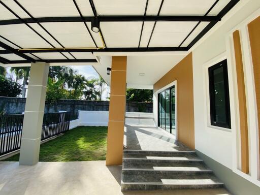 A Modern single-story  house with 3 bedrooms and 2 bathrooms in the Tha Wang Tan, Hang Dong, Chiang Mai