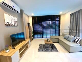 A two-story modern-style single-family house with a swimming pool, 3 bedrooms, 3 bathrooms, located in the Hang Dong area