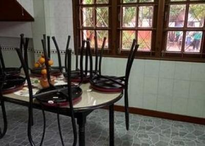 A contemporary two-story single-family house with two bedrooms and two bathrooms in the Hang Dong area.