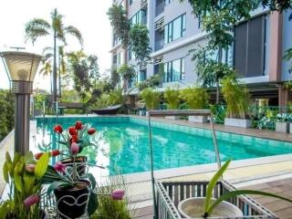 A 1-bedroom, 1-bathroom condominium in the heart of Chiang Mai, conveniently located near Central Festival for easy transportation.