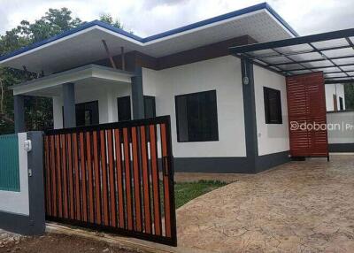 Single-story modern-style house with 2 bedrooms and 2 bathrooms.