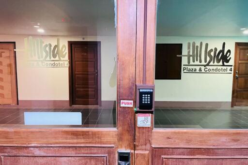 ขายและให้เช่าคอนโด Hillside 4 2 ห้องนอน ขนาด 125 ตรม