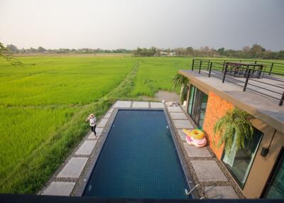 Pool Villa with A Beautiful 180-Degree View Over Rice Paddies