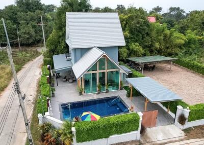 Pool Villa for Rent/Sale in Countryside [Holiday Rental]