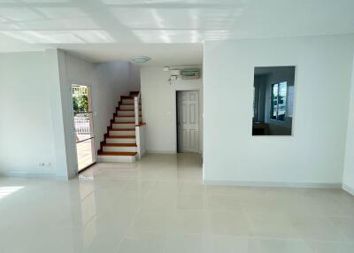 House for Sale in Nong Chom, San Sai.