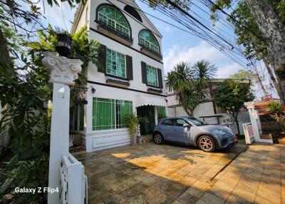 Townhouse for Sale, Rent in Yang Noeng, Saraphi