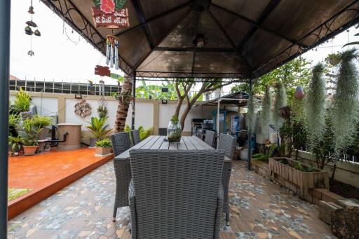 208 Sqm., 4 Beds, 4 Baths House listed for ฿ 7,000,000.