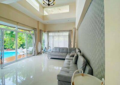 4 Bedroom in Greenery Villa San Sai