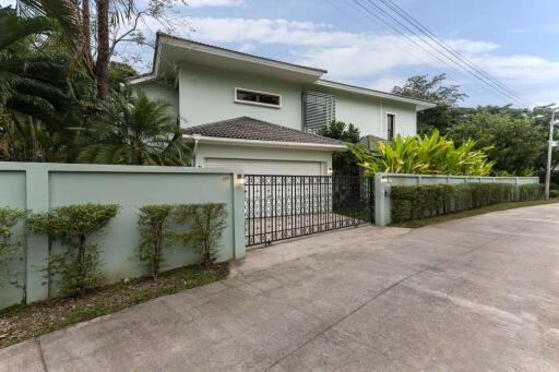 395 Sqm., 3 Beds, 3 Baths House listed for ฿ 13,900,000.