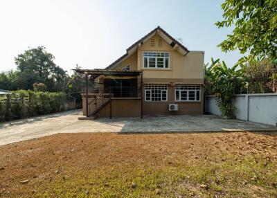 3 Bedroom Thai Style House just North of City