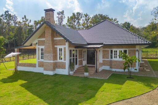 3 Bedroom English Cottage Style Home, Mae Rim