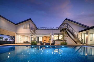 4 Bedroom Pool Villa in City