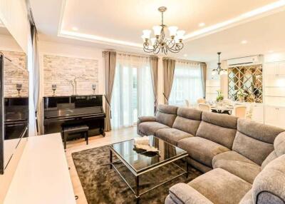 4 Bedroom Luxury Home in Koolpunt 9 Hang Dong