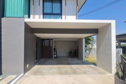 3 Bedroom Pool Villa in San Kamphaeng