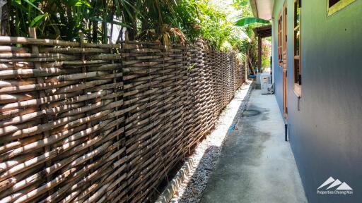 4-5 Bedroom Pool Villa For Sale In San Sai Mae Jo Area