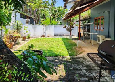 4-5 Bedroom Pool Villa For Sale In San Sai Mae Jo Area