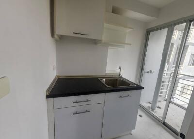 Small kitchen with basic amenities