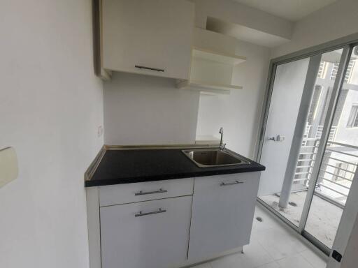Small kitchen with basic amenities