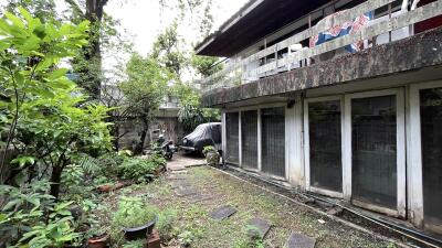 House Sukhumvit 31 Sale Renovation Required