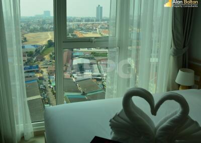 Corner unit 2 Bed 3 Bath in South Pattaya CS9759