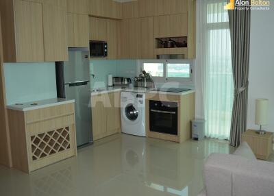 Corner unit 2 Bed 3 Bath in South Pattaya CS9759