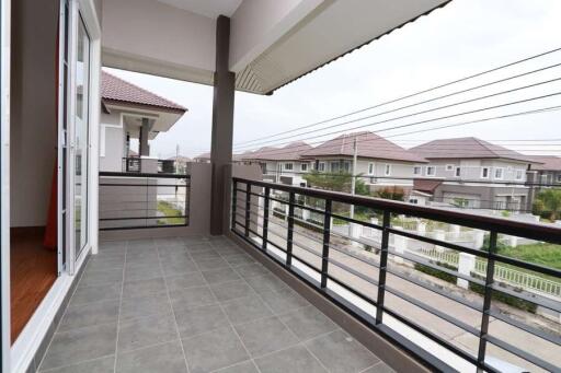 Modern 3 bedroom house to rent at Koolpunt Ville 16