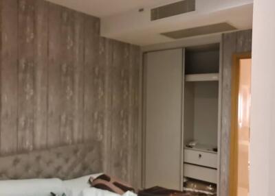 1-bedroom condo for sale on Nana to Asoke