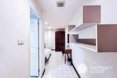 1-BR Serviced Apt. near BTS Chong Nonsi