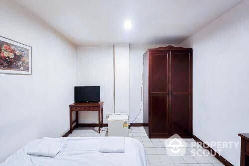 1-BR Serviced Apt. near BTS Chong Nonsi